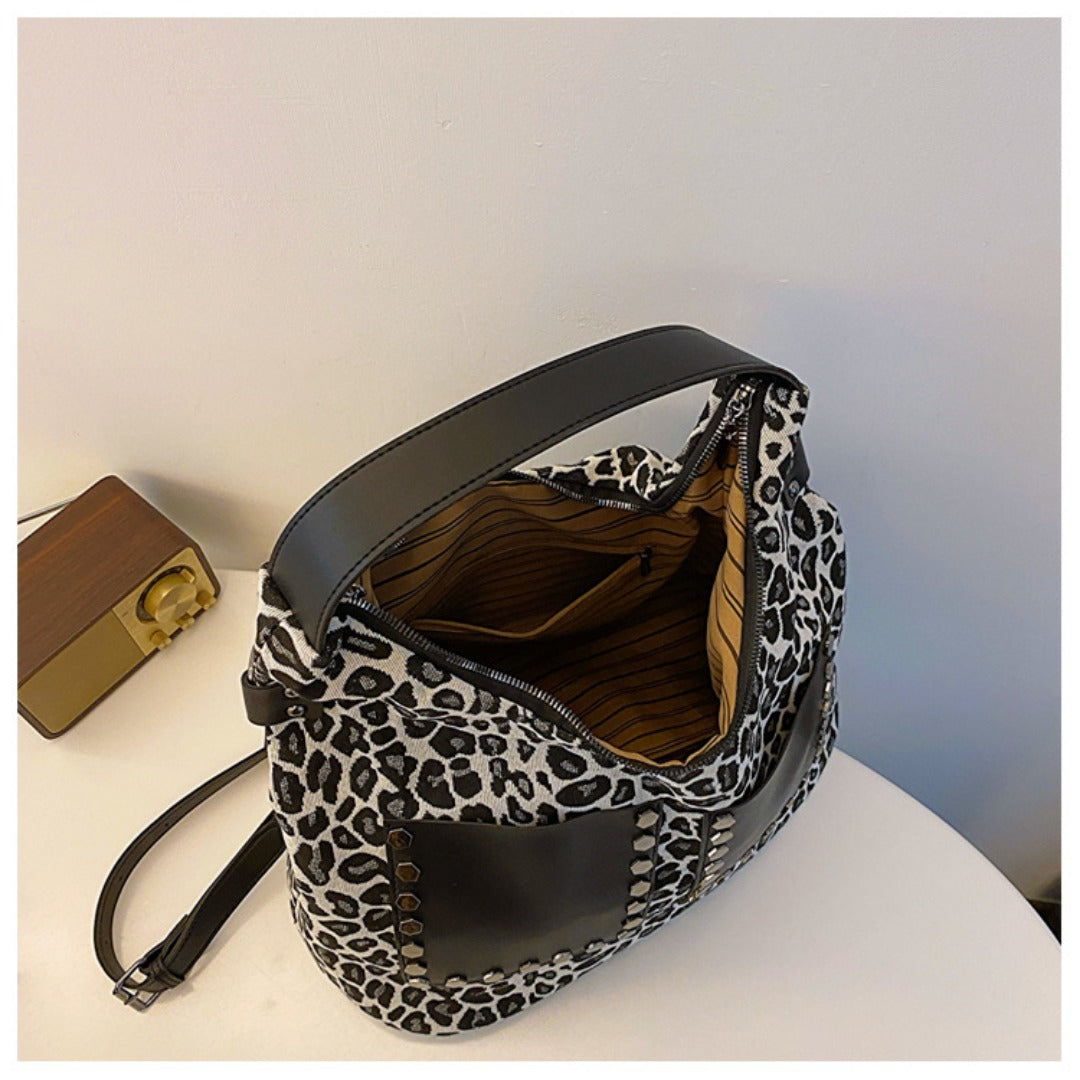 Ladies leopard print large capacity tote bag with crossbody strap