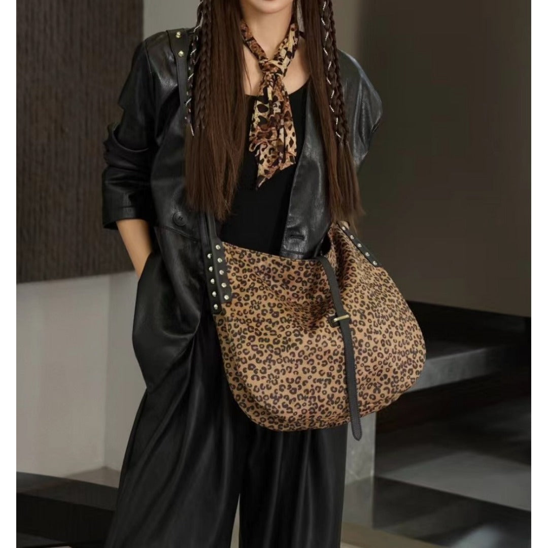 Women's Trendy Leopard Hobo Crossbody Bag
