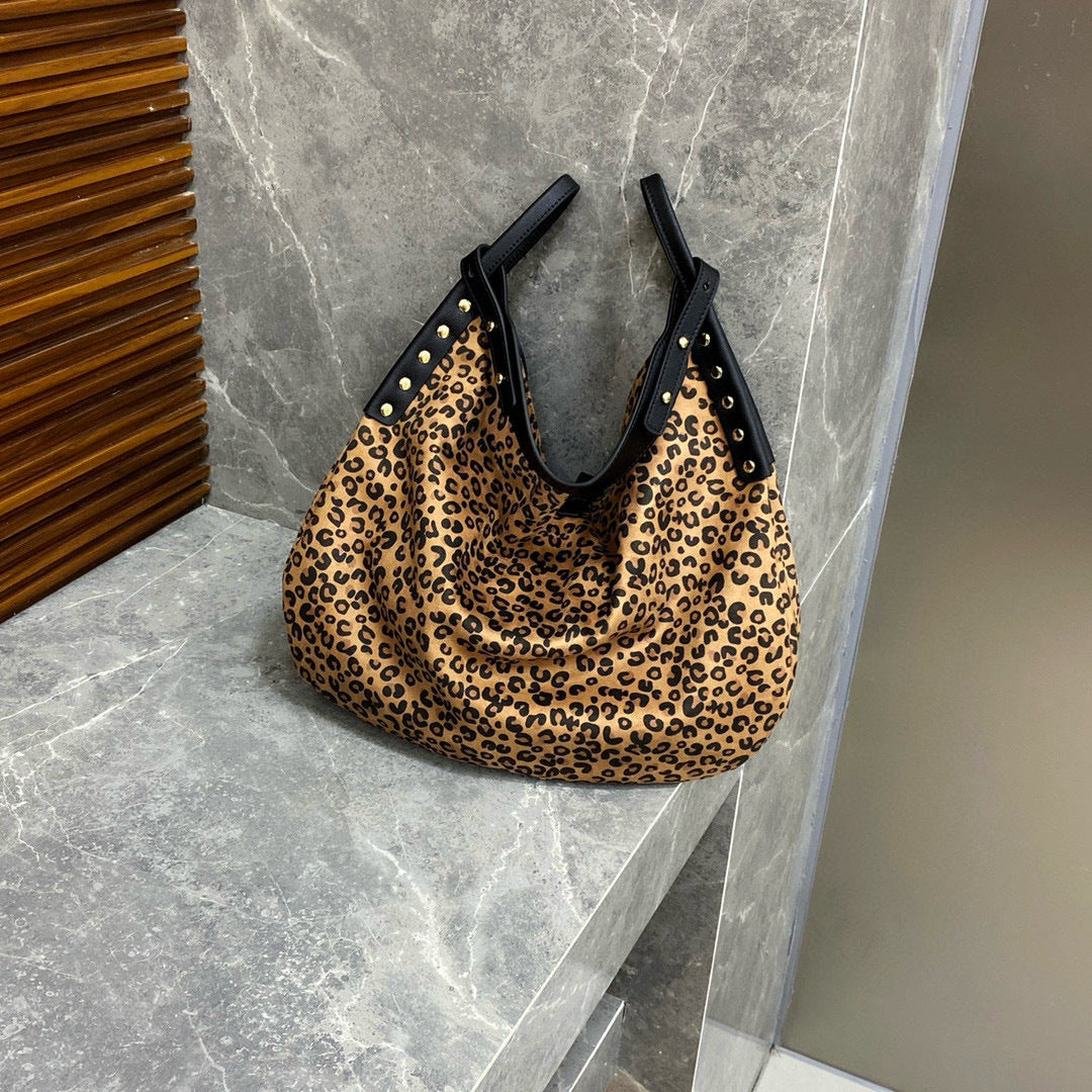 Women's Trendy Leopard Hobo Crossbody Bag