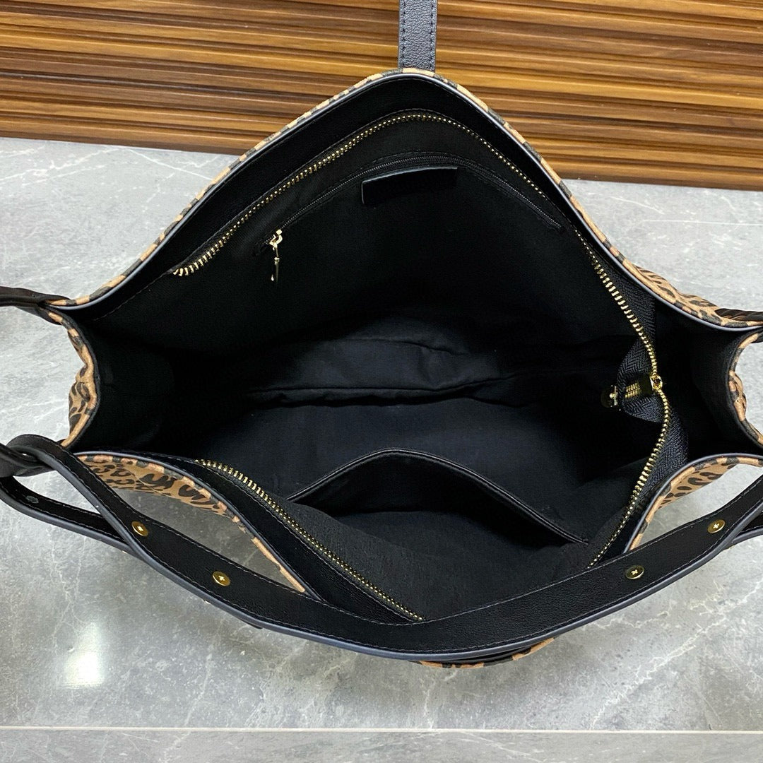 Women's Trendy Leopard Hobo Crossbody Bag